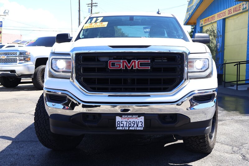 2017 GMC Sierra 1500 Z71 - Photo 8 - Arleta, CA 91331