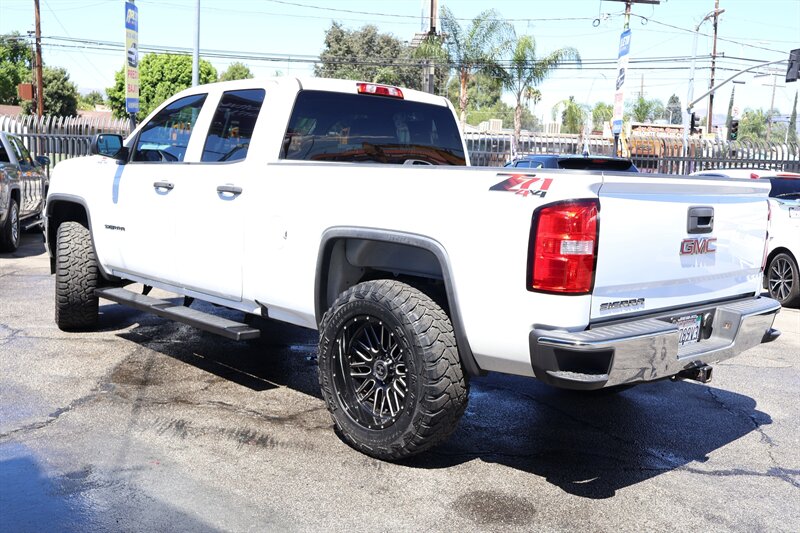 2017 GMC Sierra 1500 Z71 - Photo 3 - Arleta, CA 91331