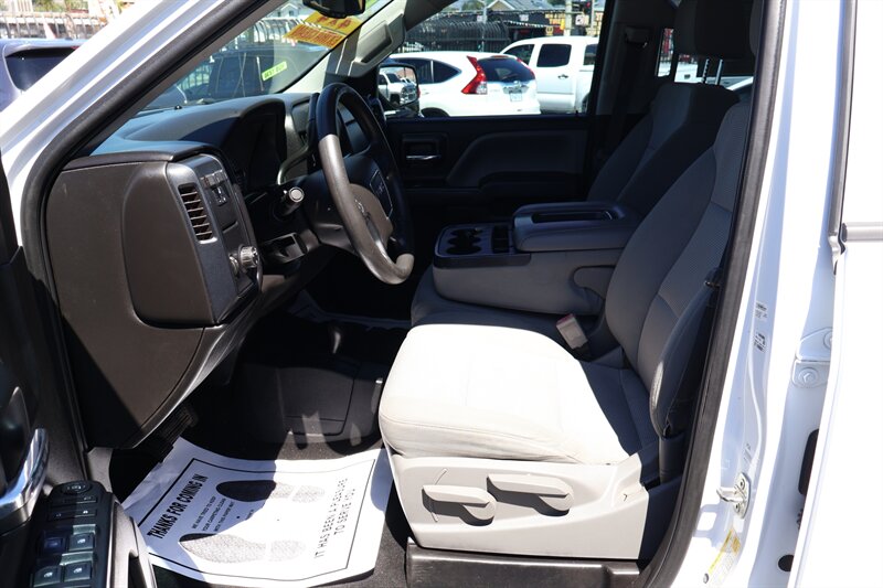 2017 GMC Sierra 1500 Z71 - Photo 11 - Arleta, CA 91331