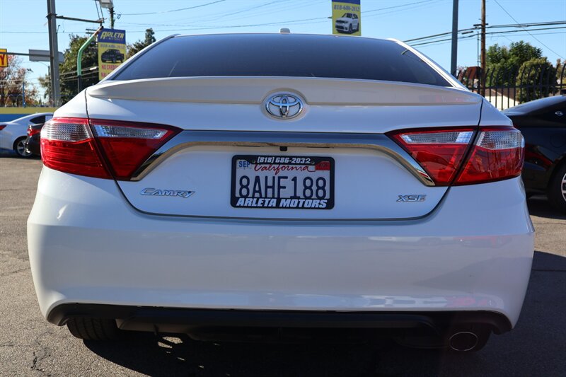 2017 Toyota Camry XSE - Photo 5 - Arleta, CA 91331