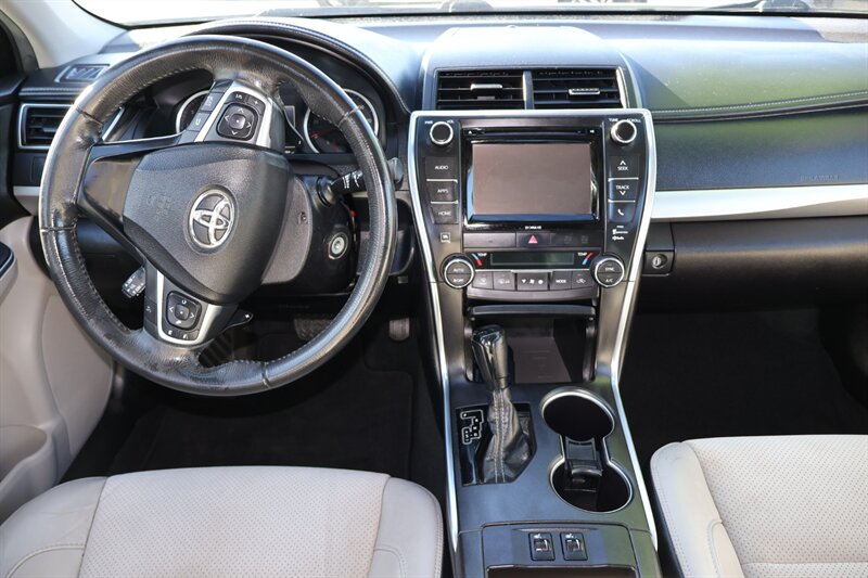 2017 Toyota Camry XSE - Photo 9 - Arleta, CA 91331