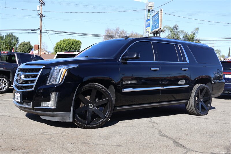 2015 Cadillac Escalade ESV Premium   - Photo 1 - Arleta, CA 91331