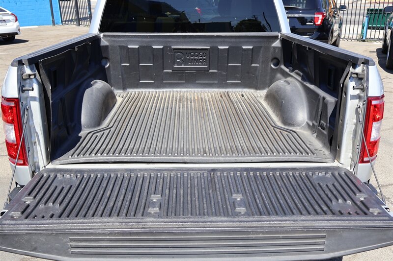 2018 Ford F-150 XLT - Photo 15 - Arleta, CA 91331