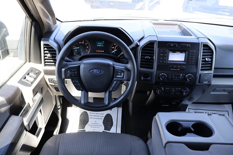 2018 Ford F-150 XLT - Photo 10 - Arleta, CA 91331