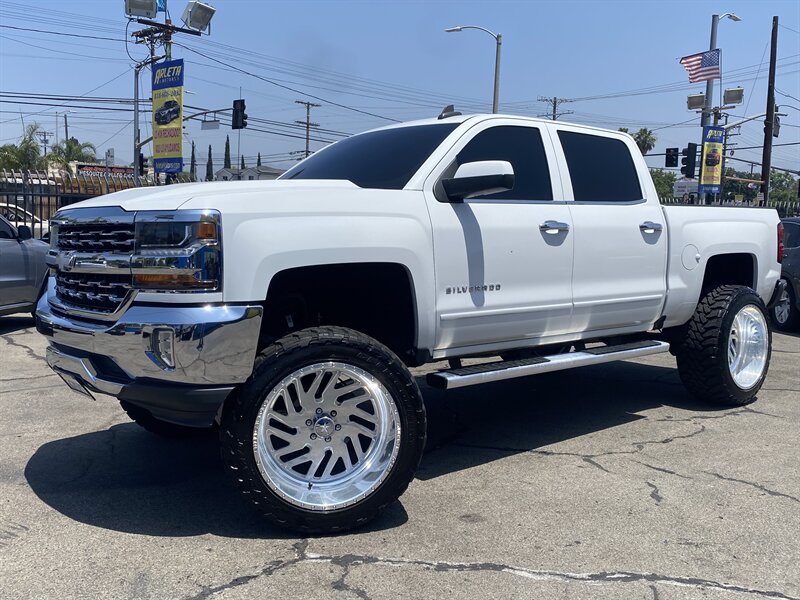 2016 Chevrolet Silverado 1500 LT - Photo 1 - Arleta, CA 91331