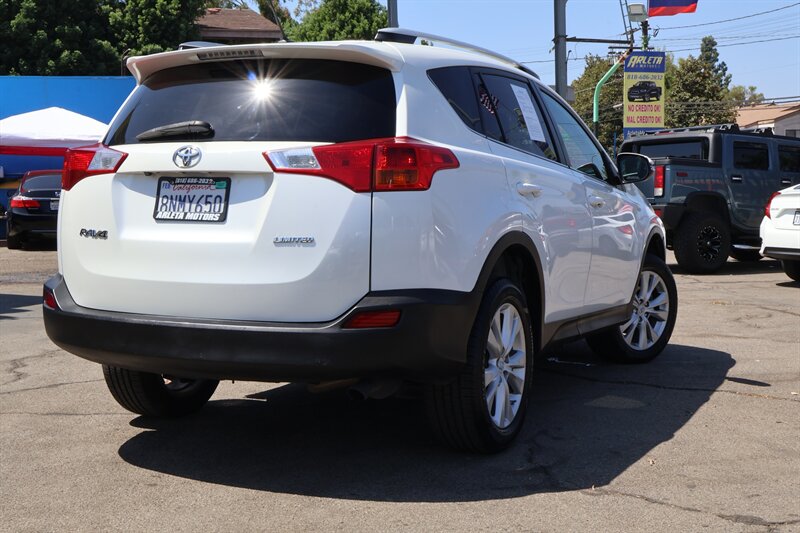 2014 Toyota RAV4 Limited - Photo 5 - Arleta, CA 91331