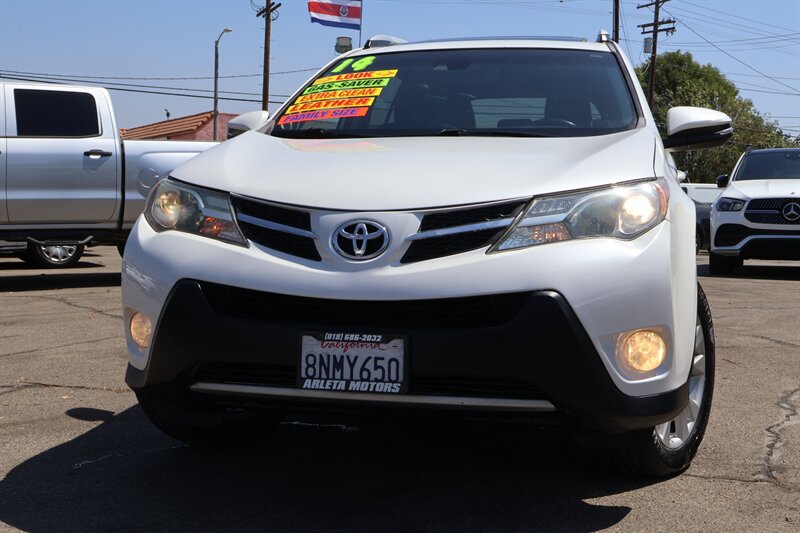 2014 Toyota RAV4 Limited - Photo 8 - Arleta, CA 91331