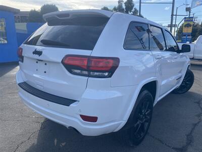 2018 Jeep Grand Cherokee Laredo   - Photo 4 - Arleta, CA 91331