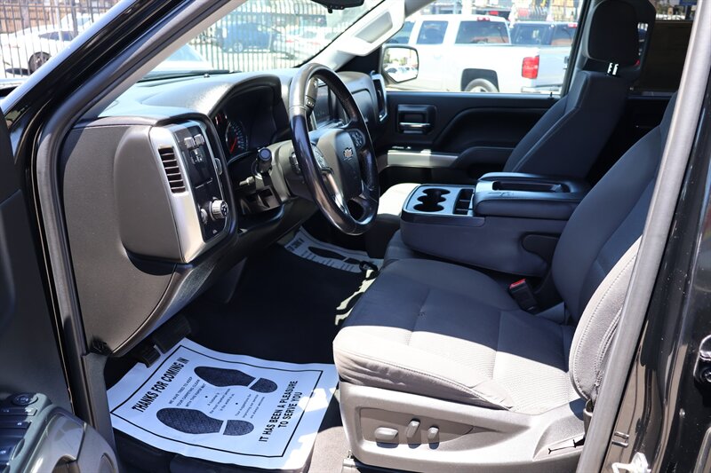2019 Chevrolet Silverado 1500 LD LT - Photo 11 - Arleta, CA 91331