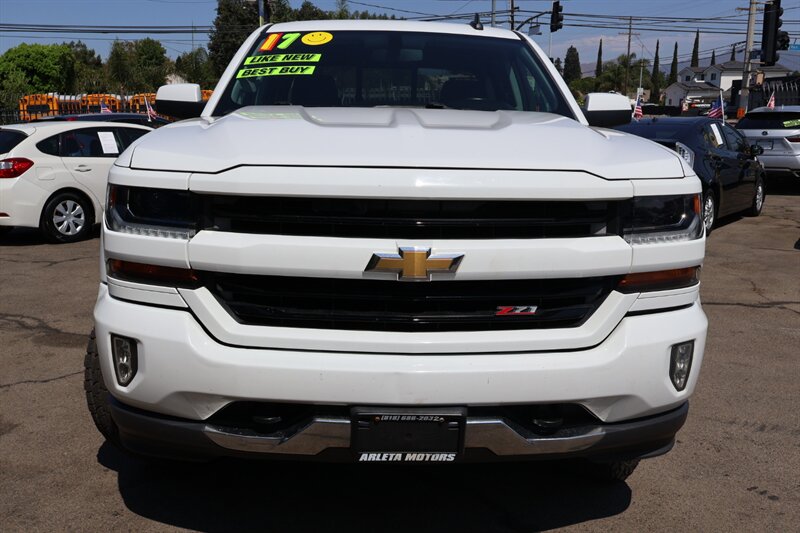 2017 Chevrolet Silverado 1500 LT Z71 - Photo 2 - Arleta, CA 91331