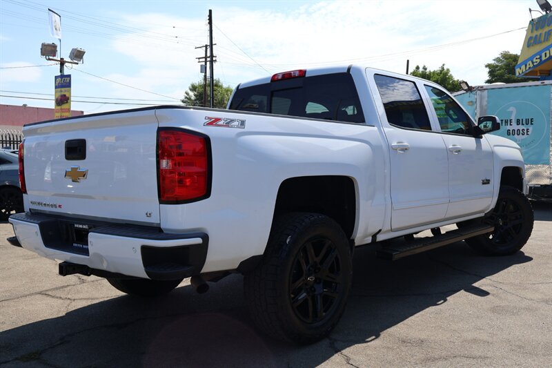 2017 Chevrolet Silverado 1500 LT Z71 - Photo 6 - Arleta, CA 91331