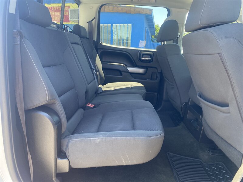 2017 Chevrolet Silverado 1500 LT Z71 - Photo 11 - Arleta, CA 91331