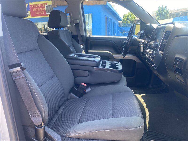 2017 Chevrolet Silverado 1500 LT Z71 - Photo 9 - Arleta, CA 91331