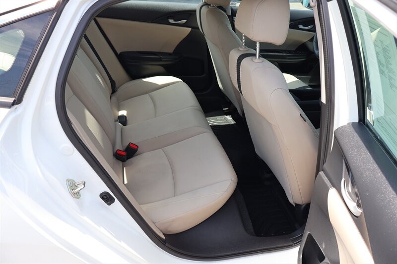 2016 Honda Civic LX - Photo 17 - Arleta, CA 91331