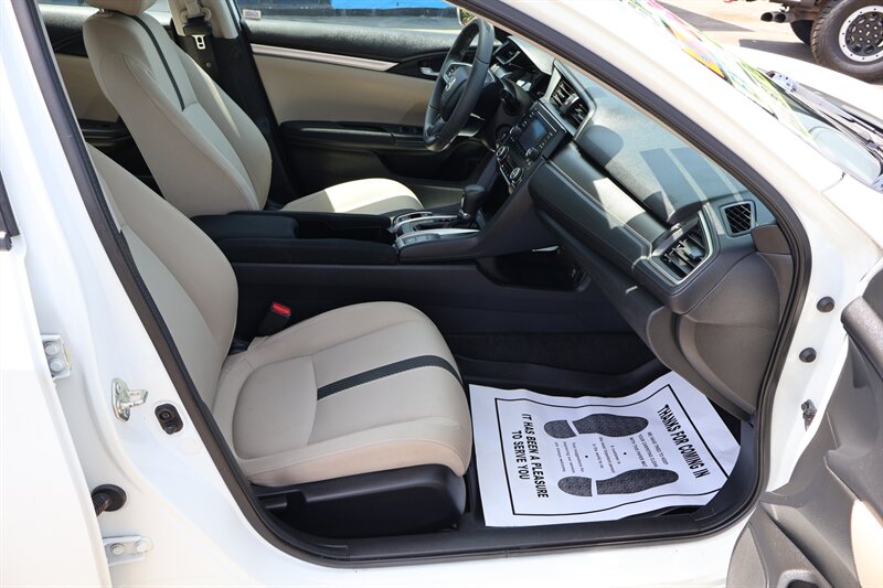 2016 Honda Civic LX - Photo 18 - Arleta, CA 91331