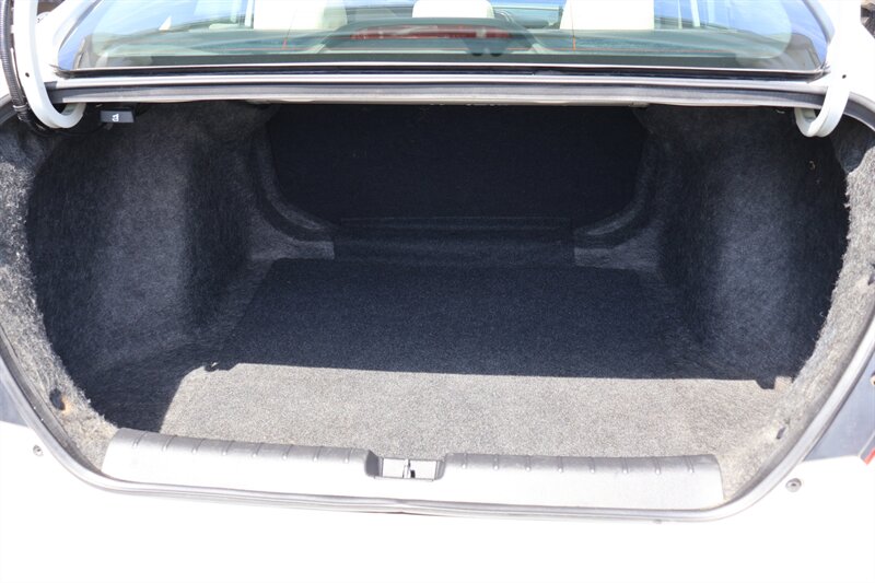 2016 Honda Civic LX - Photo 16 - Arleta, CA 91331