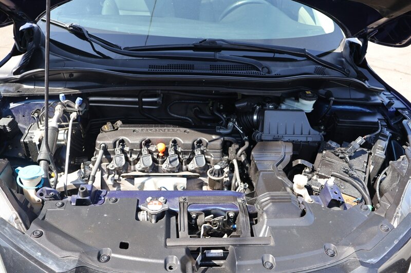 2017 Honda HR-V EX-L w/Navi - Photo 10 - Arleta, CA 91331
