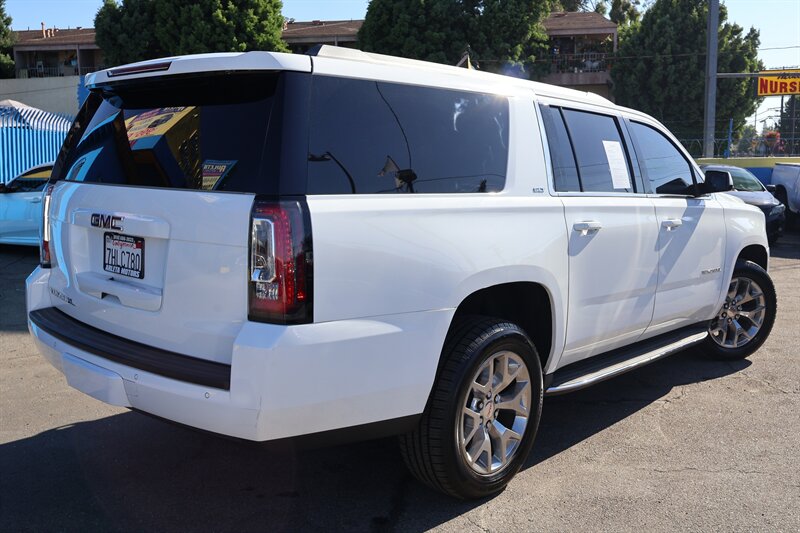 2015 GMC Yukon XL SLT - Photo 5 - Arleta, CA 91331
