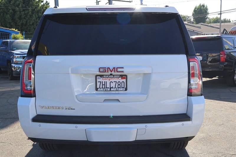 2015 GMC Yukon XL SLT - Photo 4 - Arleta, CA 91331