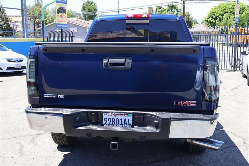 2011 GMC Sierra 1500 SLE - Photo 4 - Arleta, CA 91331