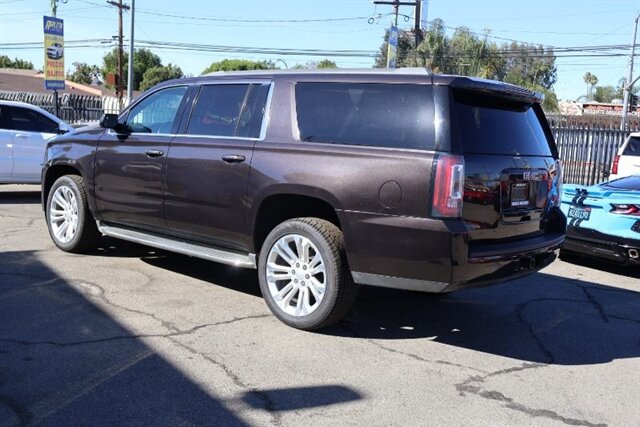 2018 GMC Yukon XL SLE - Photo 3 - Arleta, CA 91331