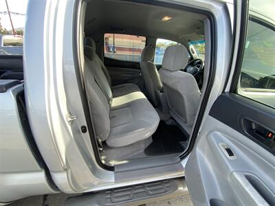 2005 Toyota Tacoma PreRunner V6   - Photo 10 - Arleta, CA 91331