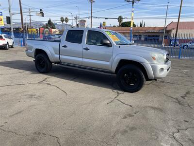 2005 Toyota Tacoma PreRunner V6   - Photo 5 - Arleta, CA 91331