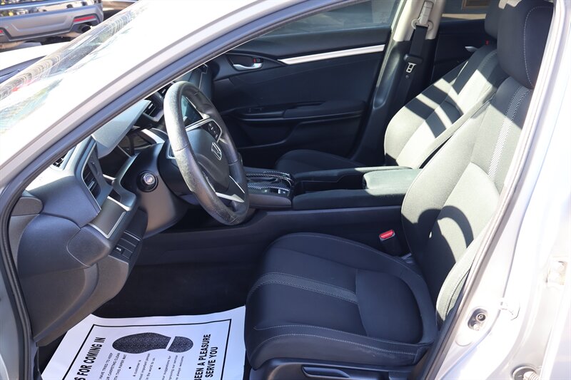 2017 Honda Civic EX-T - Photo 10 - Arleta, CA 91331