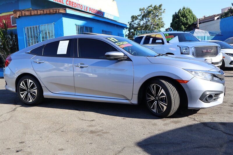 2017 Honda Civic EX-T - Photo 7 - Arleta, CA 91331