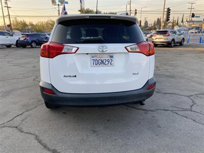 2013 Toyota RAV4 XLE   - Photo 4 - Arleta, CA 91331