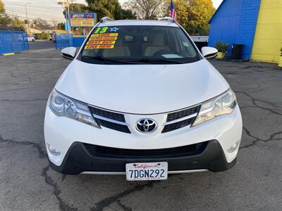 2013 Toyota RAV4 XLE   - Photo 8 - Arleta, CA 91331