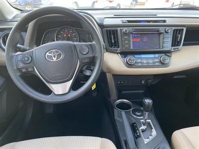 2013 Toyota RAV4 XLE   - Photo 15 - Arleta, CA 91331