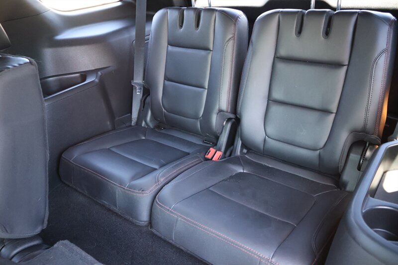 2019 Ford Explorer Sport - Photo 16 - Arleta, CA 91331