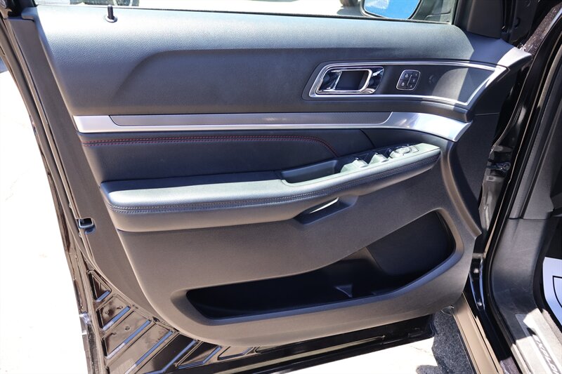 2019 Ford Explorer Sport - Photo 14 - Arleta, CA 91331