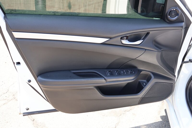 2019 Honda Civic Sport - Photo 14 - Arleta, CA 91331