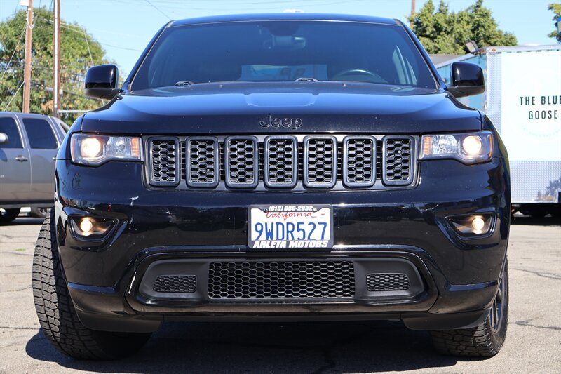 2018 Jeep Grand Cherokee Altitude - Photo 8 - Arleta, CA 91331