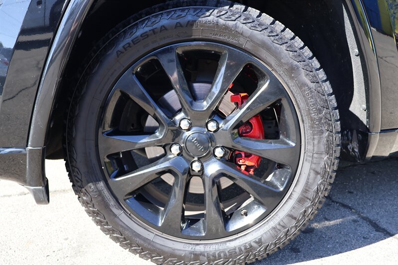 2018 Jeep Grand Cherokee Altitude - Photo 22 - Arleta, CA 91331