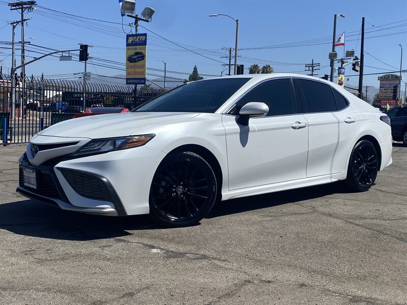 2021 Toyota Camry XSE - Photo 1 - Arleta, CA 91331