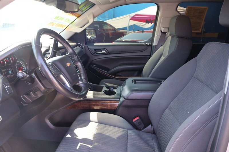 2017 Chevrolet Tahoe LS - Photo 7 - Arleta, CA 91331