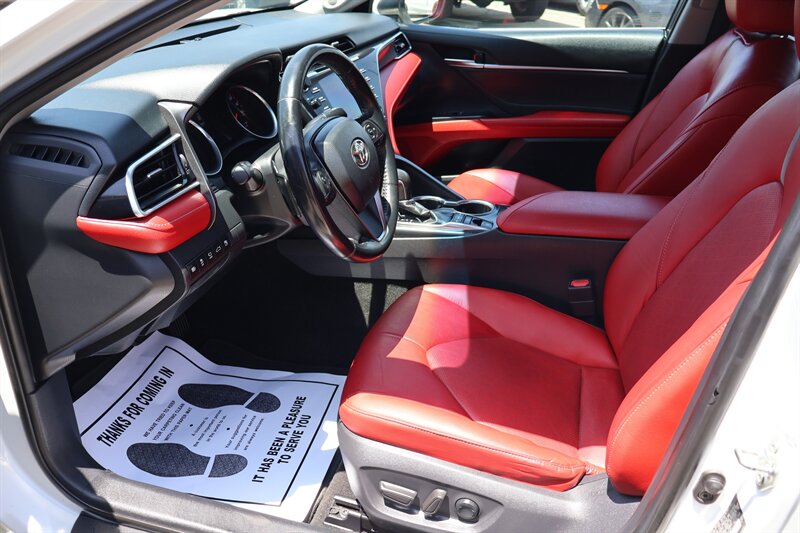 2018 Toyota Camry XSE - Photo 12 - Arleta, CA 91331