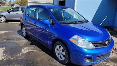 2012 Nissan Versa 1.8 S   - Photo 2 - Spokane, WA 99207
