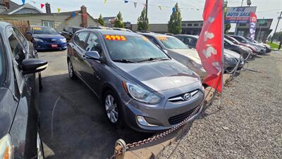 2013 Hyundai ACCENT SE - Photo 2 - Spokane, WA 99207