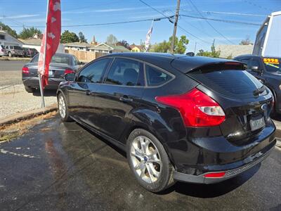 2014 Ford Focus SE   - Photo 2 - Spokane, WA 99207