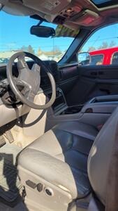2004 Chevrolet Tahoe 4dr - Photo 4 - Spokane, WA 99207