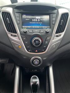 2013 Hyundai VELOSTER Re mix   - Photo 10 - Portland, OR 97216