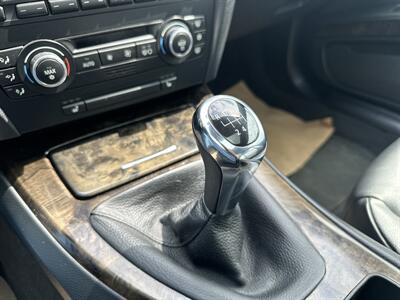 2009 BMW 3 Series 328i   - Photo 15 - Edmonton, AB T5S 1R1