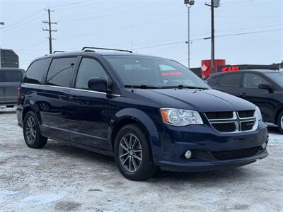 2017 Dodge Grand Caravan SXT Premium Plus *NO ACCIDENTS, LOW KMS* - Photo 3 - Edmonton, AB T5S 1R1