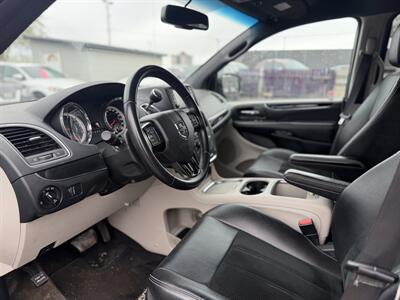 2017 Dodge Grand Caravan SXT Premium Plus *NO ACCIDENTS, LOW KMS*   - Photo 9 - Edmonton, AB T5S 1R1