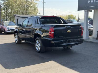 2013 Chevrolet Avalanche LTZ Black Diamond   - Photo 7 - Edmonton, AB T5S 1R1