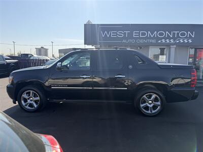 2013 Chevrolet Avalanche LTZ Black Diamond   - Photo 8 - Edmonton, AB T5S 1R1